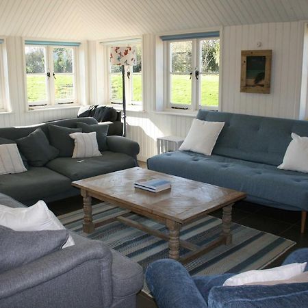 Greystone Cottage - Sea Views, Short Stroll To A Beautiful Sandy Beach Brook  Zewnętrze zdjęcie